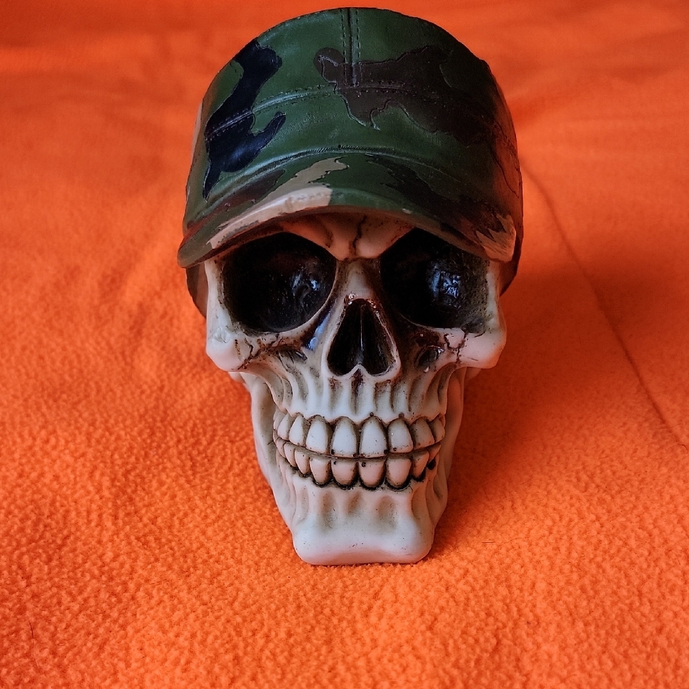 Camouflage Skull Decor
